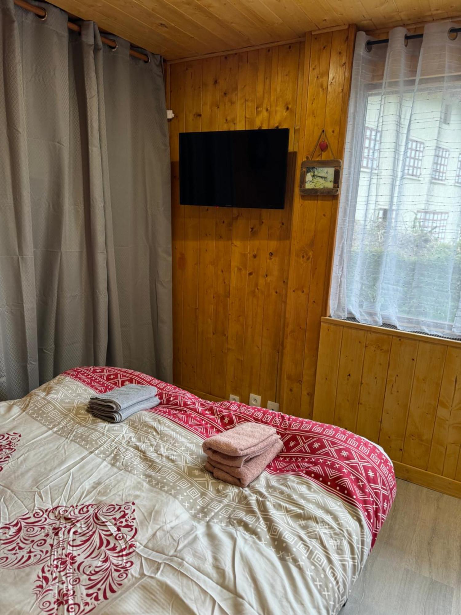 Apartament Apparemment Cosy Style Savoyard Bourg-Saint-Maurice Zewnętrze zdjęcie